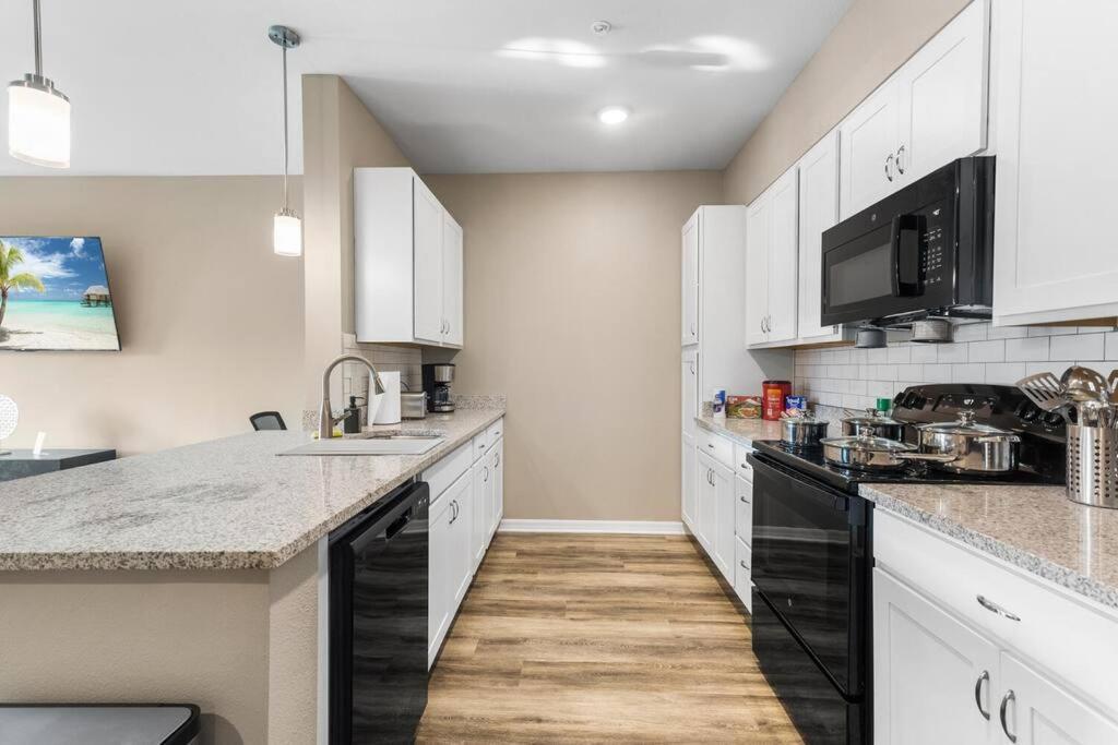 Elegant 1Br/1Ba Condo With Pool, Gym And Laundry Мельбурн Экстерьер фото