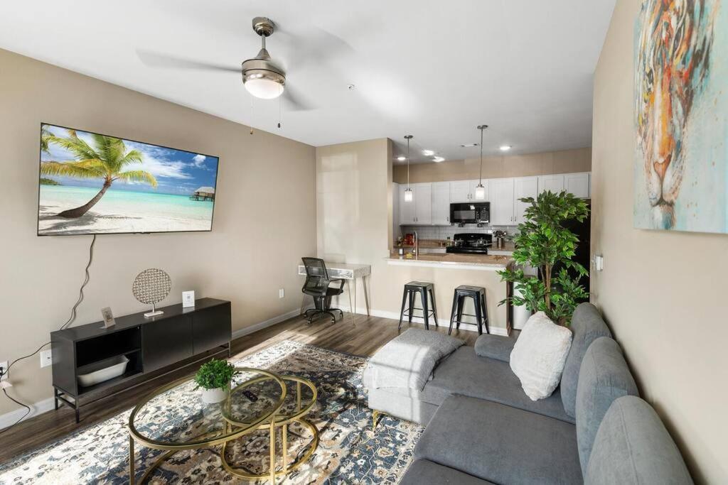 Elegant 1Br/1Ba Condo With Pool, Gym And Laundry Мельбурн Экстерьер фото