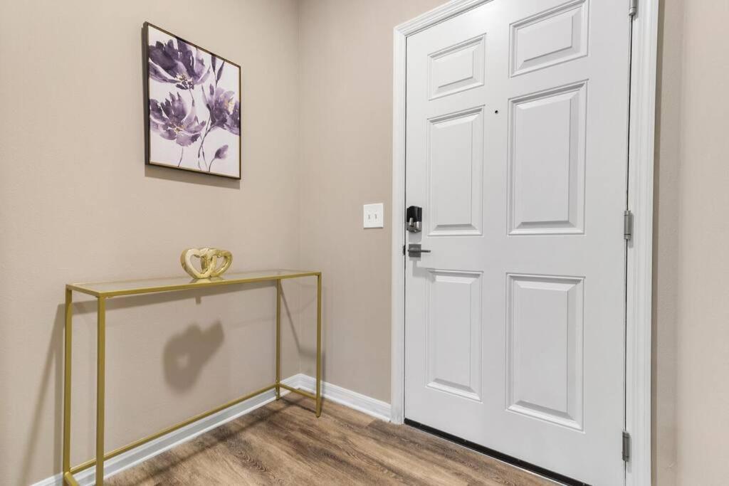 Elegant 1Br/1Ba Condo With Pool, Gym And Laundry Мельбурн Экстерьер фото
